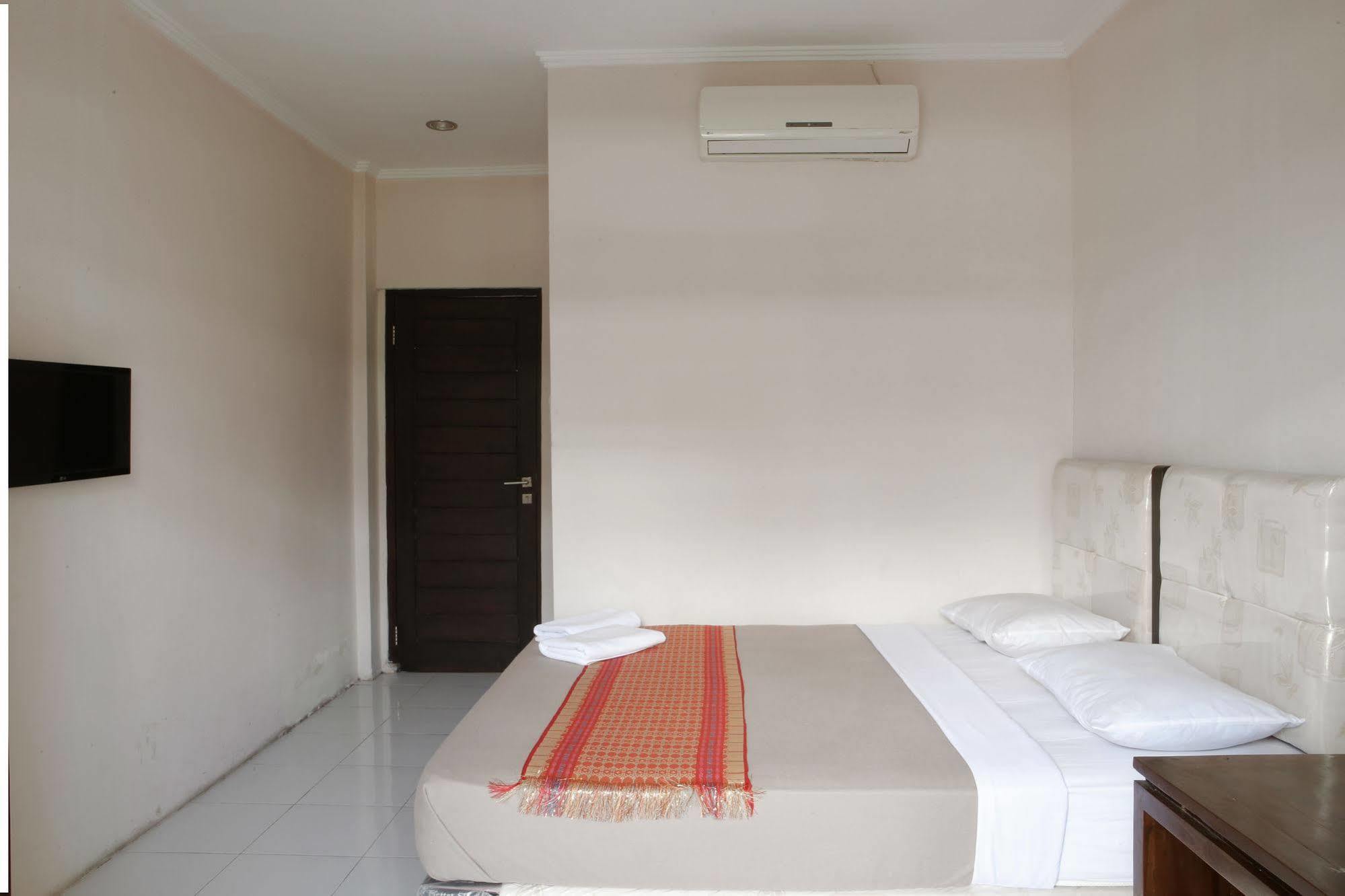 Sapta Petala Hotel Kuta Lombok Dış mekan fotoğraf